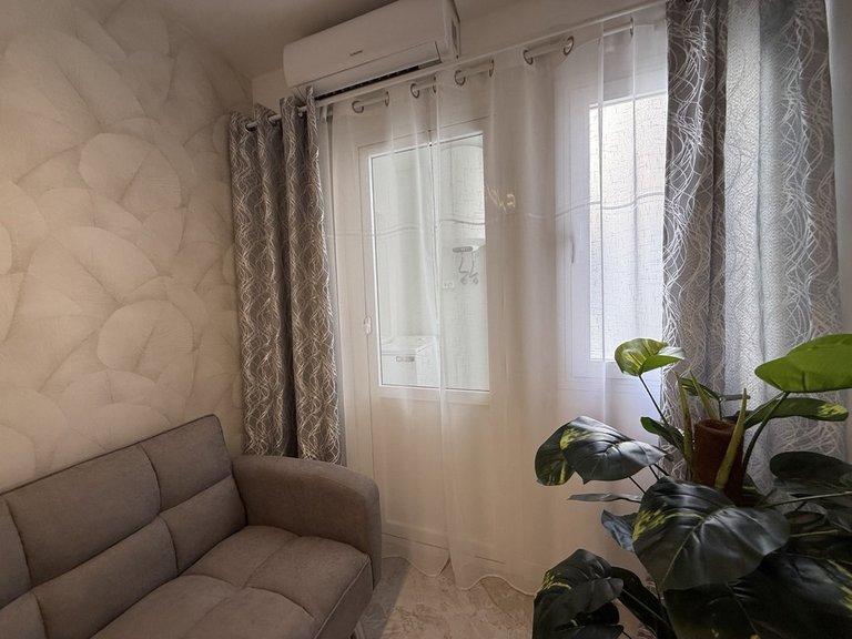 Apartment for Sale in Torrevieja, Alicante 30