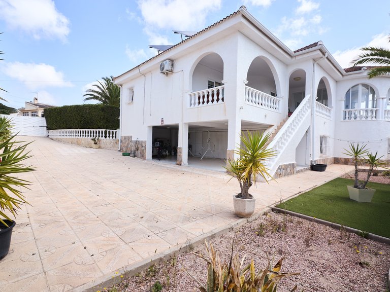 Villa for Sale in Ciudad Quesada, Alicante 4