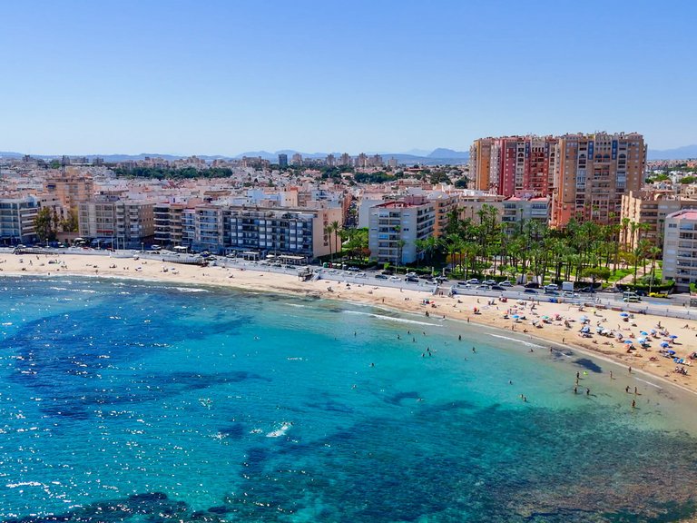 Apartment for Sale in Torrevieja, Alicante 1