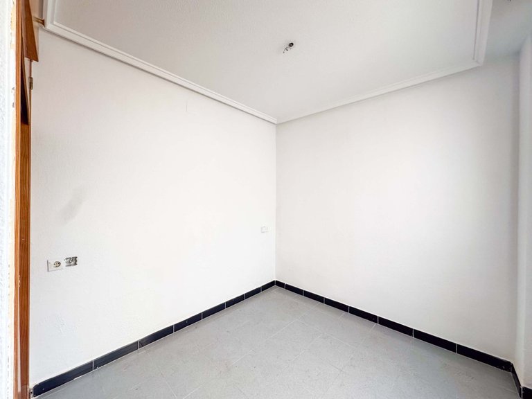Apartment for Sale in Torrevieja, Alicante 5