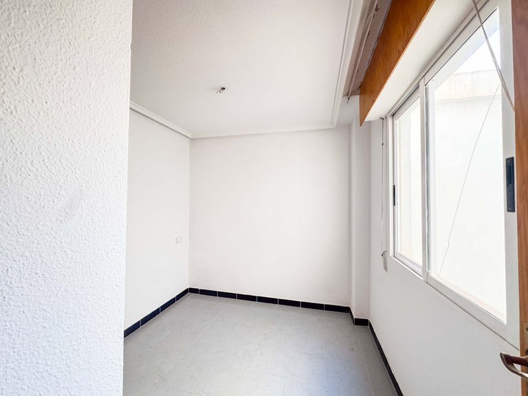 Apartment for Sale in Torrevieja, Alicante 7