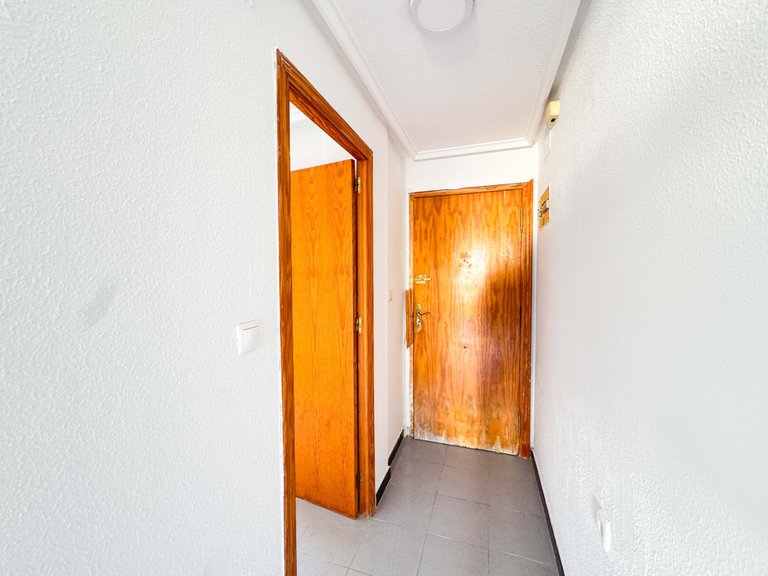 Apartment for Sale in Torrevieja, Alicante 9