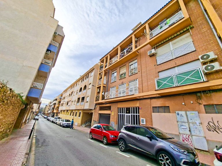 Apartment for Sale in Torrevieja, Alicante 19
