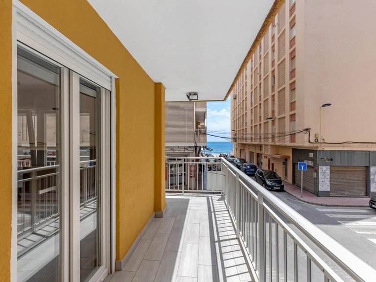 Apartment for Sale in Torrevieja, Alicante 1