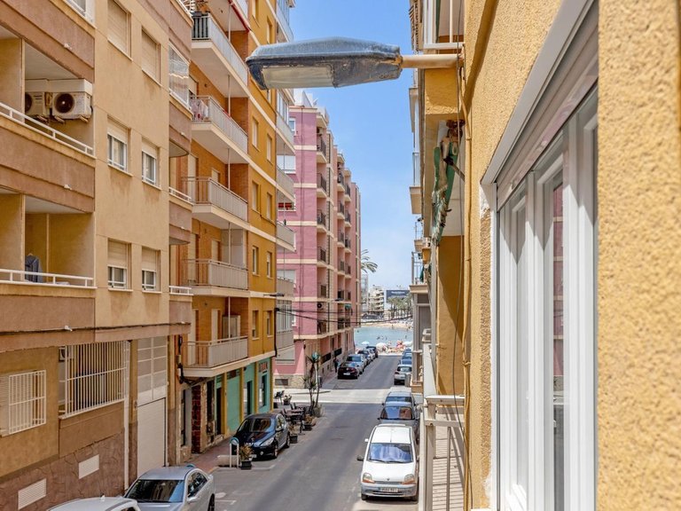 Apartment for Sale in Torrevieja, Alicante 12