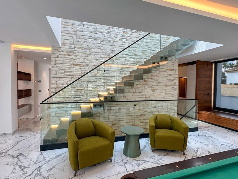 Villa for Sale in Villamartin, Alicante 9