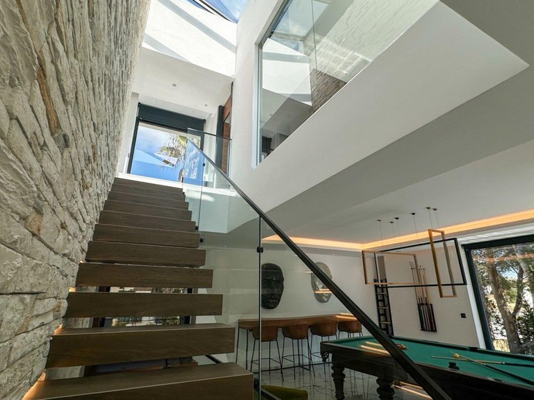 Villa for Sale in Villamartin, Alicante 16