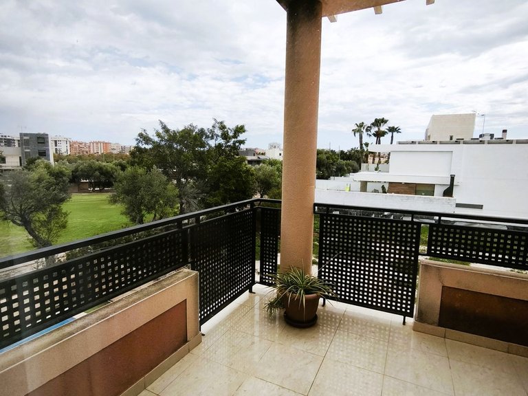 Villa for Sale in Alicante, Alicante 16