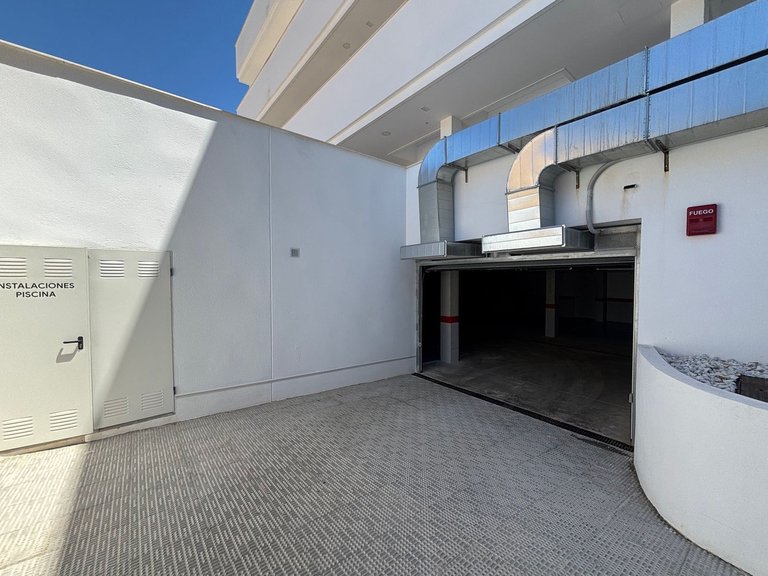 Apartment for Sale in Los Alcazares, Murcia 37