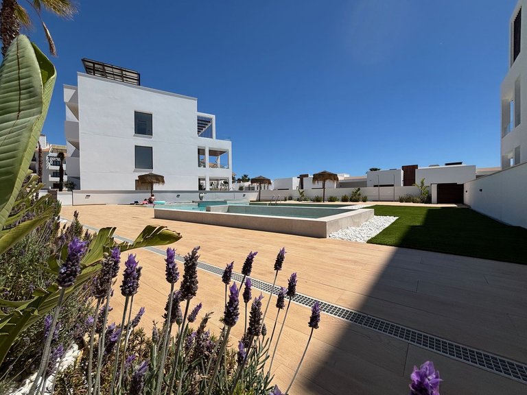 Apartment for Sale in Los Alcazares, Murcia 47