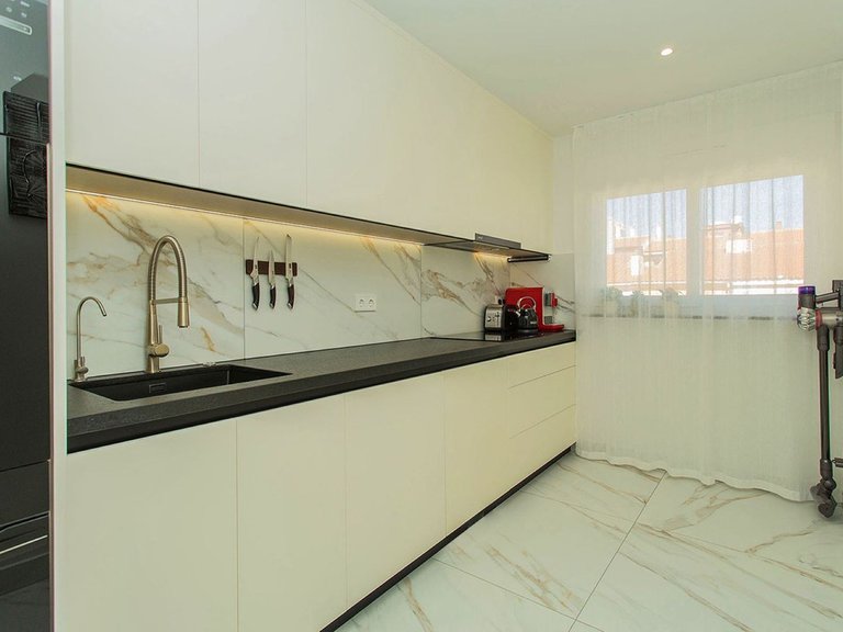 Apartment for Sale in San Pedro Del Pinatar, Murcia 33