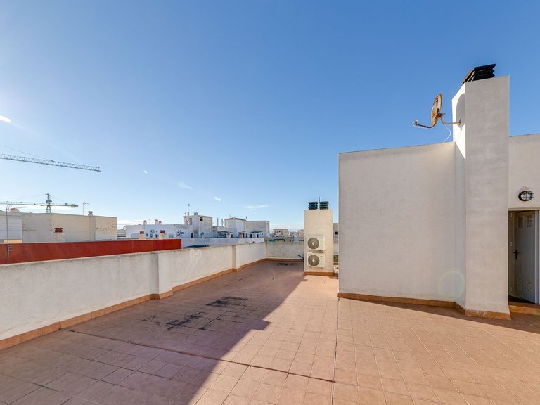 Apartment for Sale in Torrevieja, Alicante 46