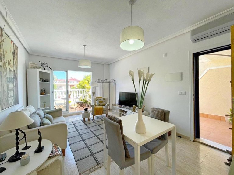 Apartment for Sale in Playa Flamenca, Alicante 5