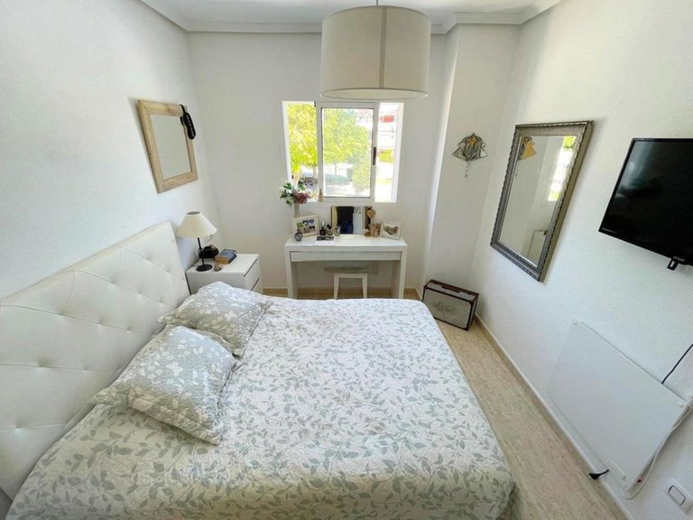 Apartment for Sale in Playa Flamenca, Alicante 6