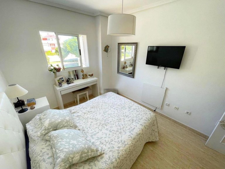 Apartment for Sale in Playa Flamenca, Alicante 8