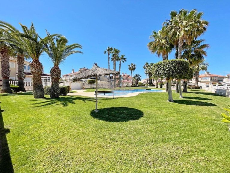 Apartment for Sale in Playa Flamenca, Alicante 19