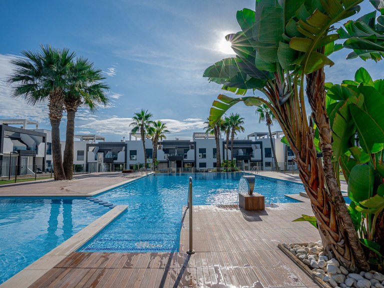 Apartment for Sale in La Zenia, Alicante 19