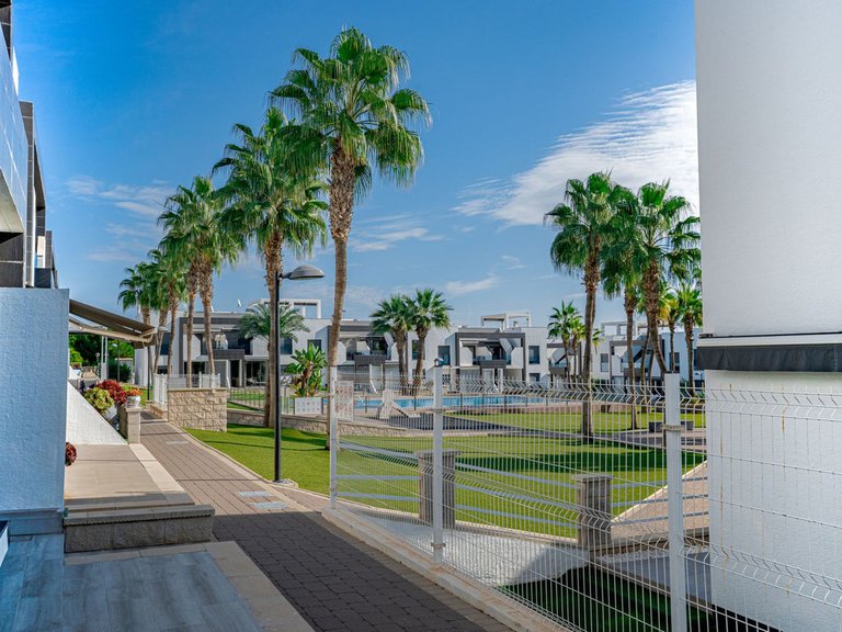 Apartment for Sale in La Zenia, Alicante 21