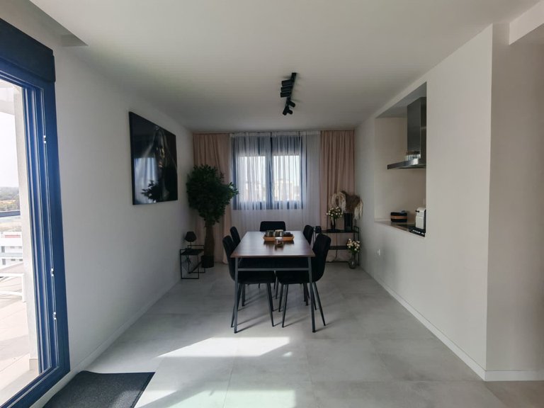 Apartment for Sale in Mil Palmeras, Alicante 7