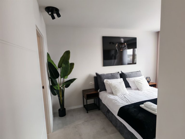 Apartment for Sale in Mil Palmeras, Alicante 16