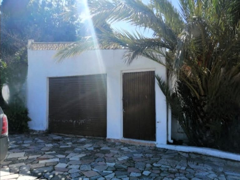 Villa for Sale in Elche, Alicante 32