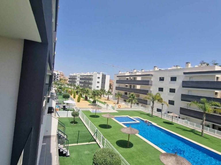 Apartment for Sale in Villamartin, Alicante 13