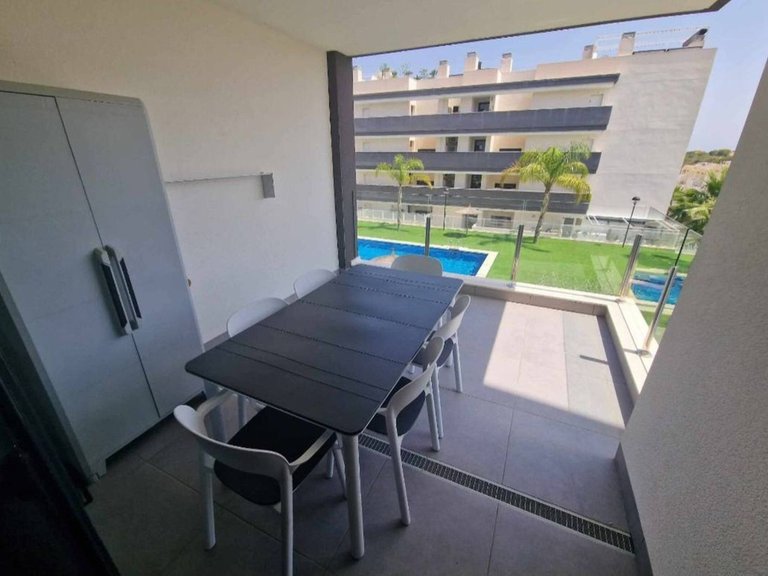 Apartment for Sale in Villamartin, Alicante 18