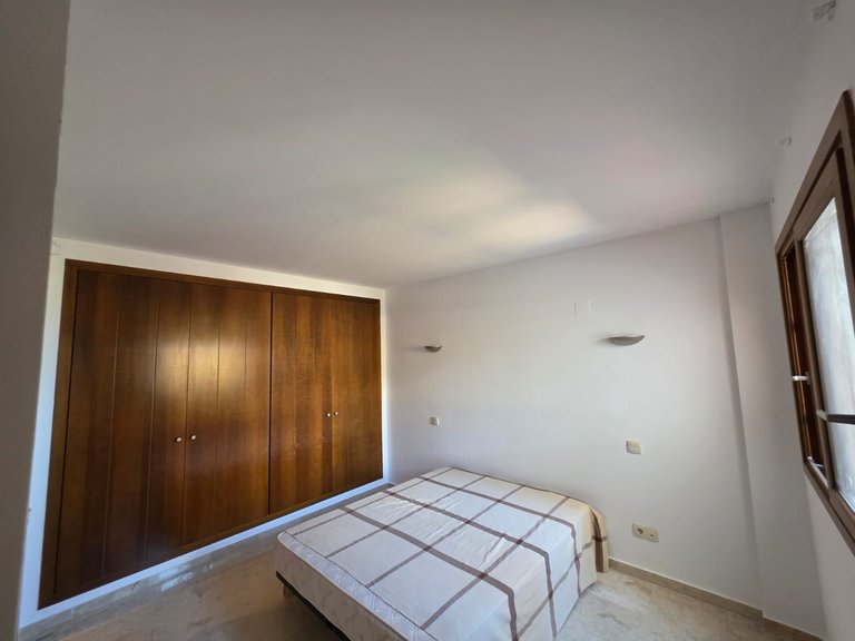 Apartment for Sale in Punta Prima, Alicante 19