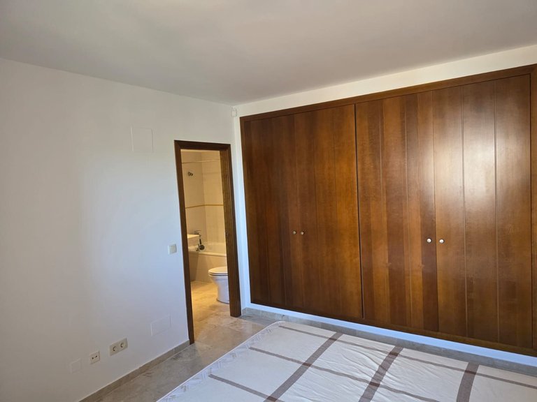 Apartment for Sale in Punta Prima, Alicante 20