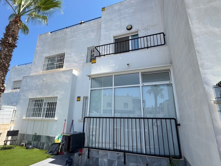 Town House for Sale in Torrevieja, Alicante 1