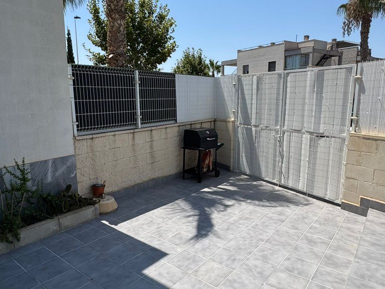 Town House for Sale in Torrevieja, Alicante 32