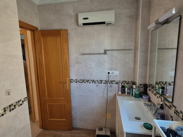 Villa for Sale in Los Altos, Alicante 19