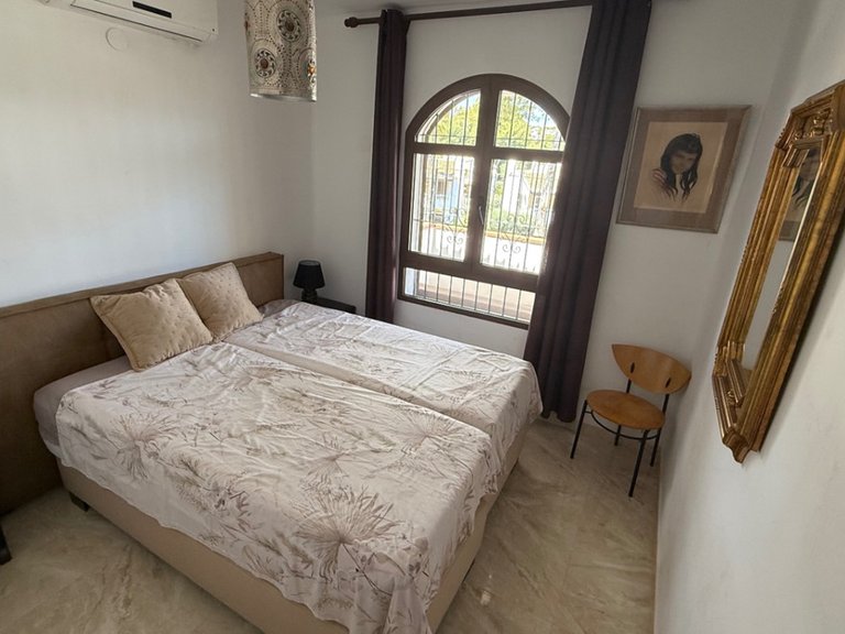 Villa for Sale in Villamartin, Alicante 12