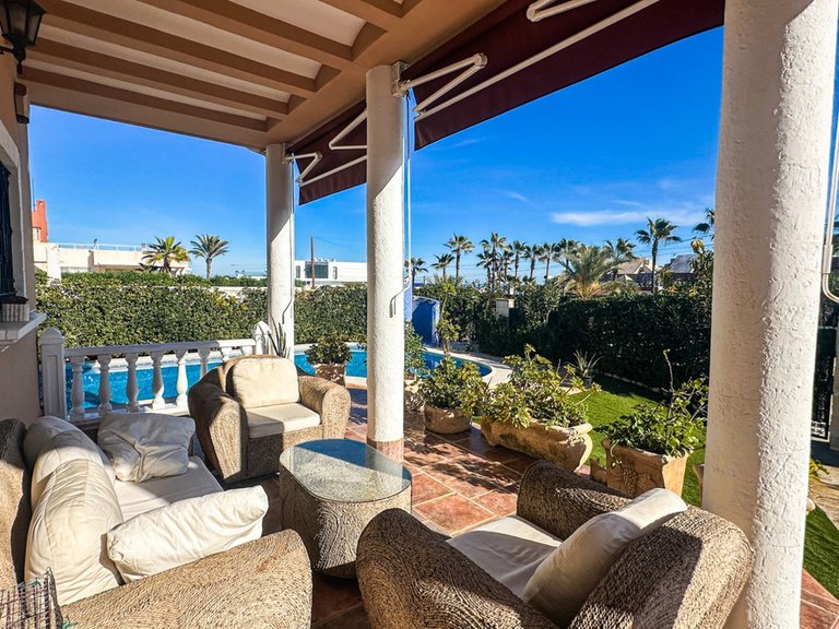 Villa for Sale in Torrevieja, Alicante 4