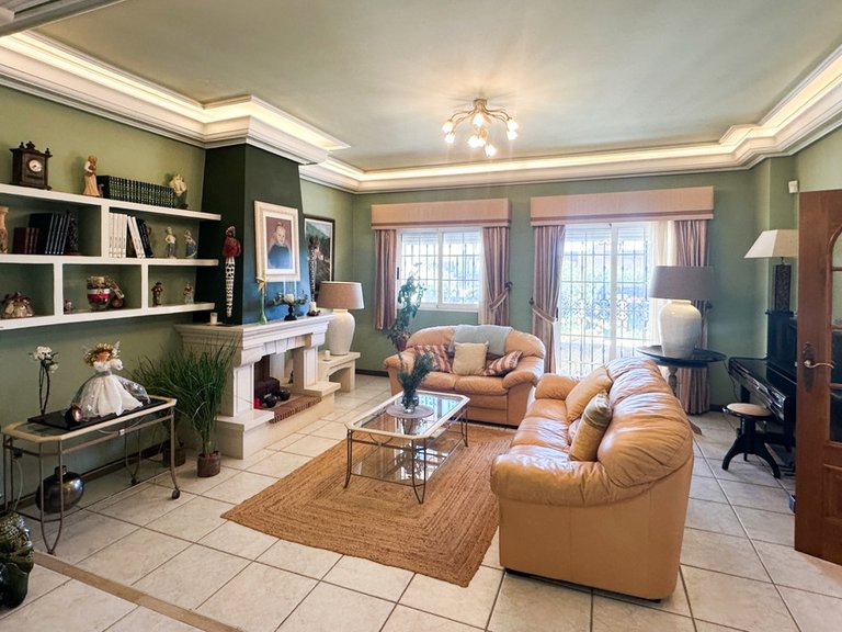 Villa for Sale in Torrevieja, Alicante 8