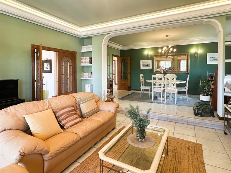 Villa for Sale in Torrevieja, Alicante 9