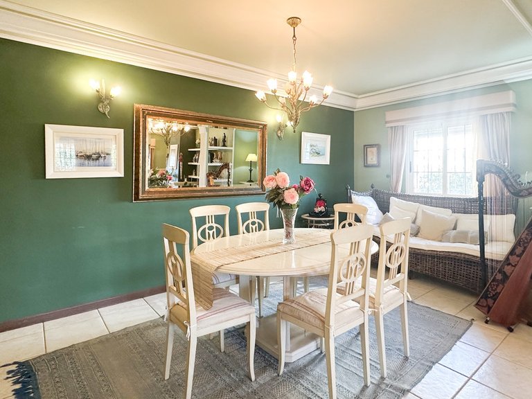 Villa for Sale in Torrevieja, Alicante 11