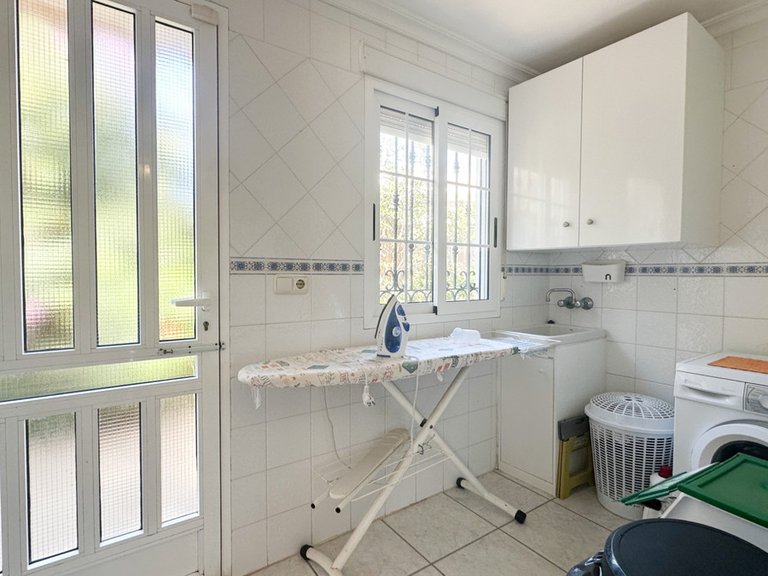 Villa for Sale in Torrevieja, Alicante 17