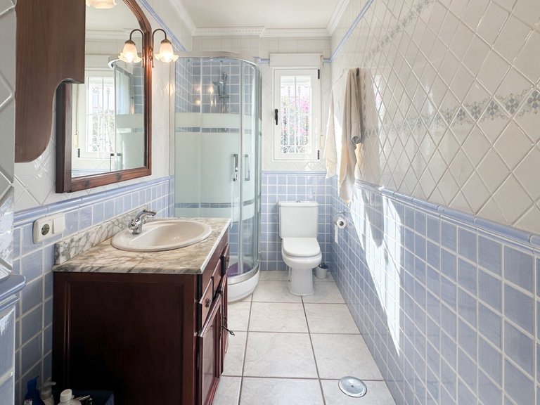 Villa for Sale in Torrevieja, Alicante 18