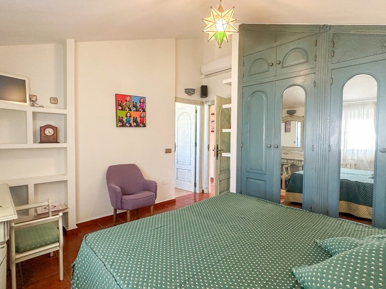 Villa for Sale in Torrevieja, Alicante 39