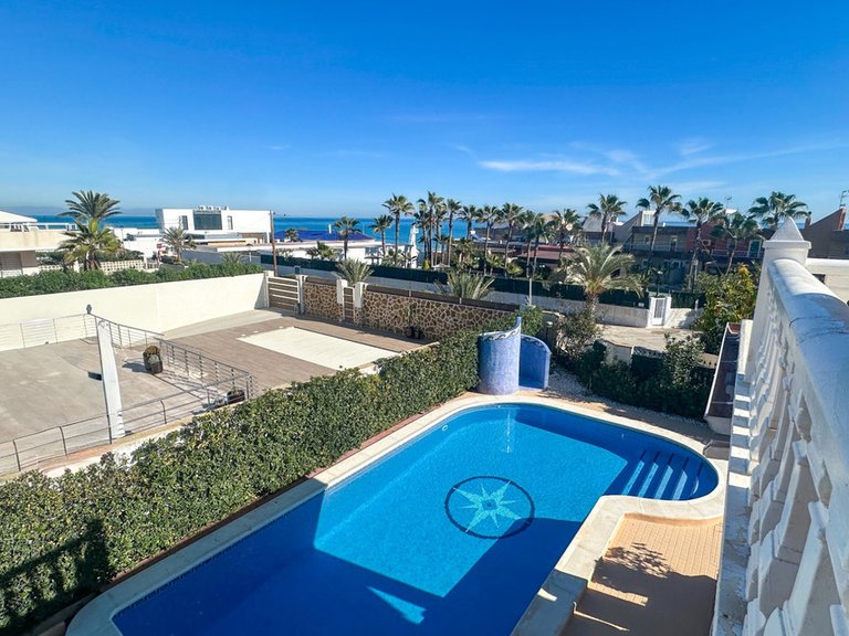 Villa for Sale in Torrevieja, Alicante 45