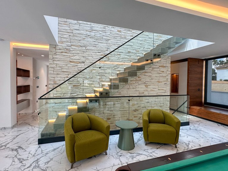 Villa for Sale in Villamartin, Alicante 39