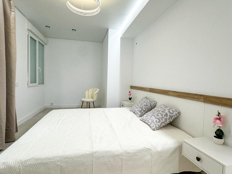 Apartment for Sale in Torrevieja, Alicante 27