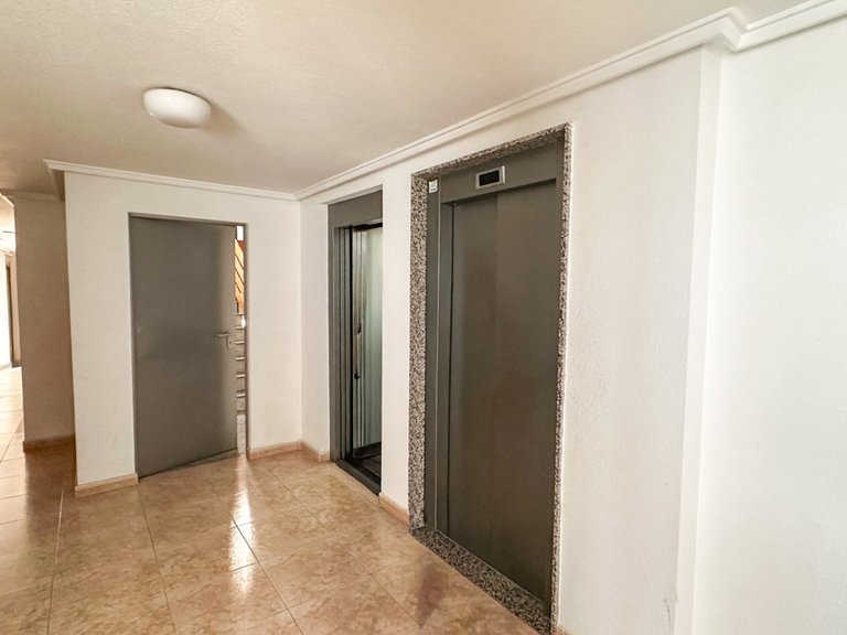 Apartment for Sale in Torrevieja, Alicante 36
