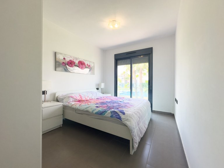 Apartment for Sale in La Zenia, Alicante 12