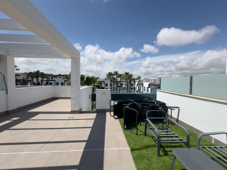 Apartment for Sale in La Zenia, Alicante 26
