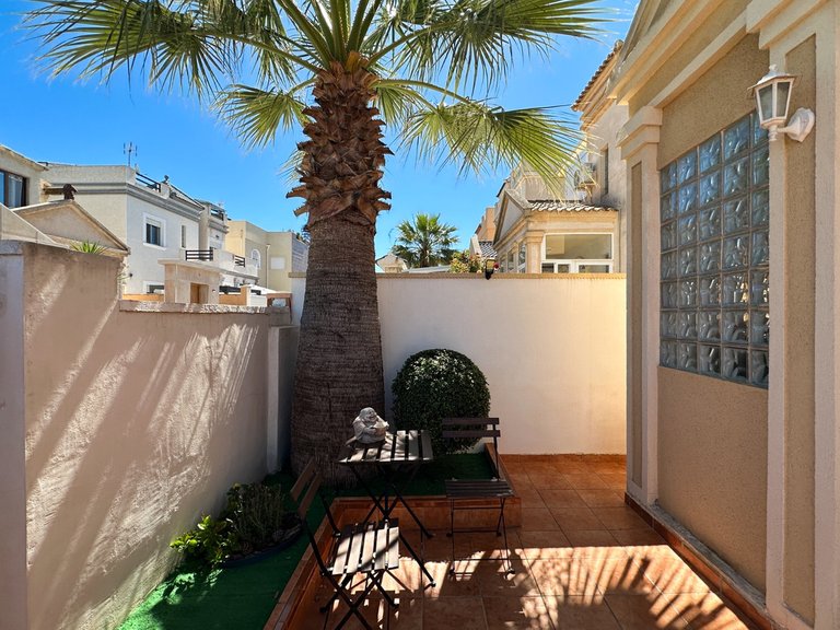 Villa for Sale in Torrevieja, Alicante 36