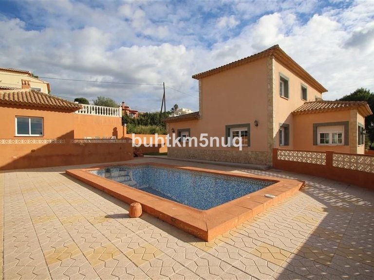 Villa for Sale in Pinoso, Alicante 16