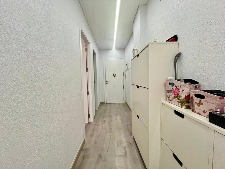 Apartment for Sale in Torrevieja, Alicante 28