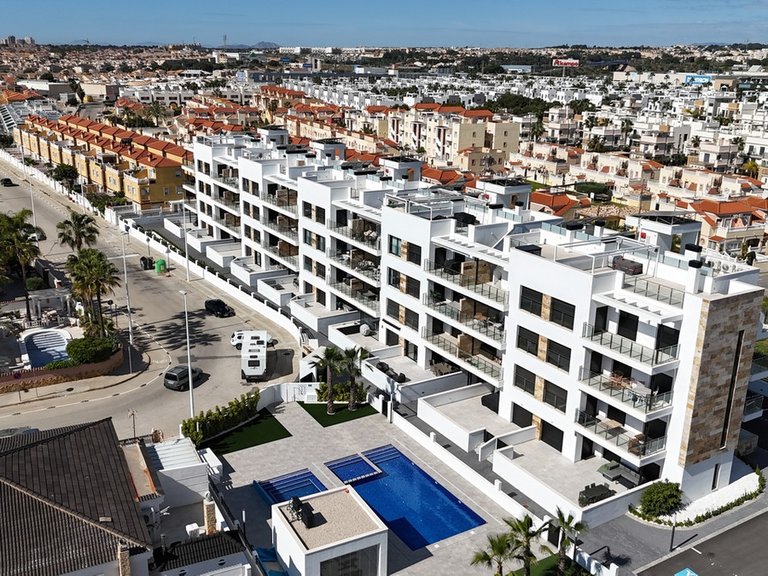 Apartment for Sale in Playa Flamenca, Alicante 3